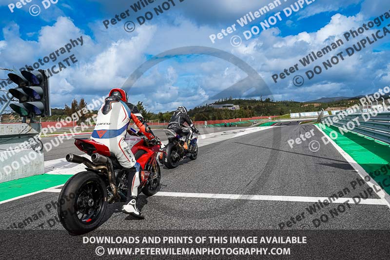 motorbikes;no limits;peter wileman photography;portimao;portugal;trackday digital images